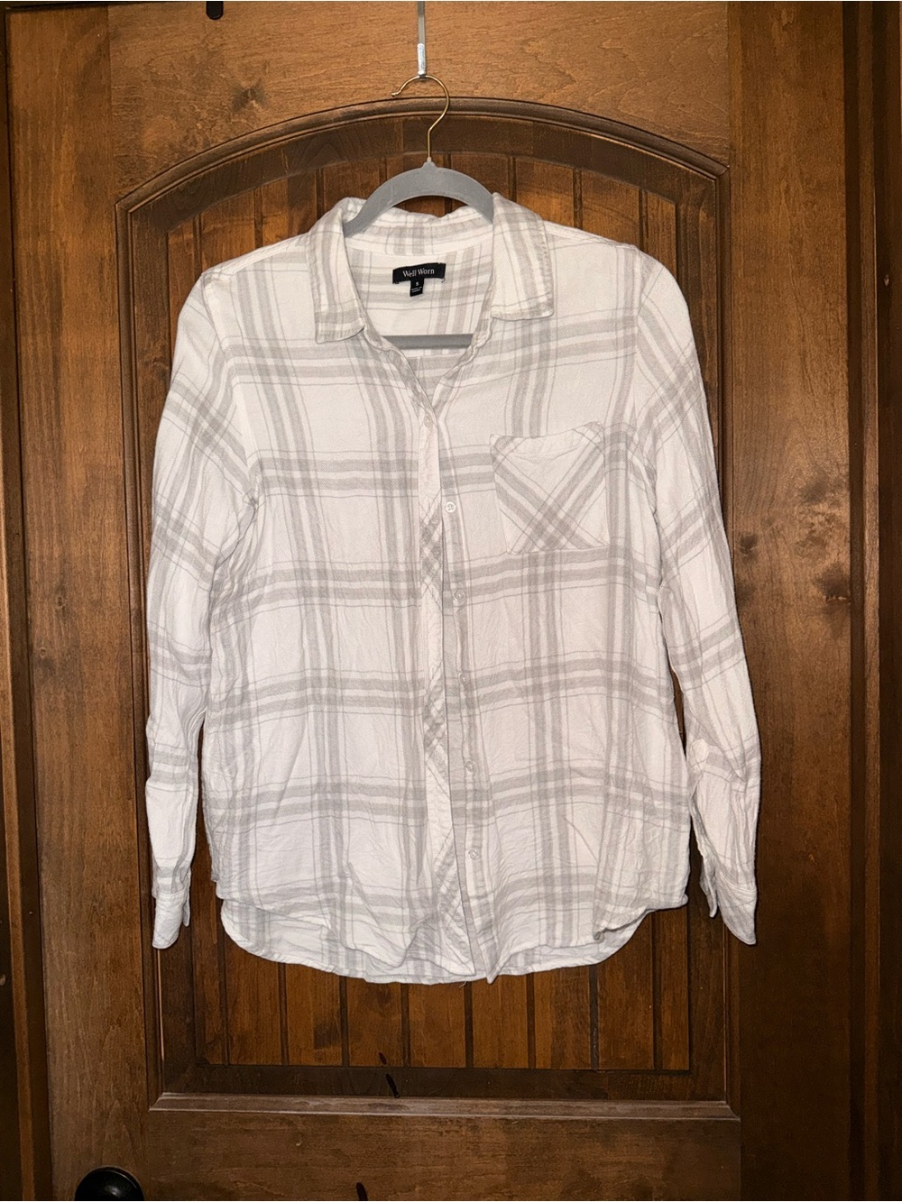 White & Light Gray Plaid Button-Up Shirt